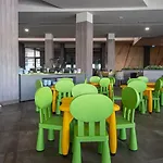 Hotell Aqua Paradise & Aqua Park 4*