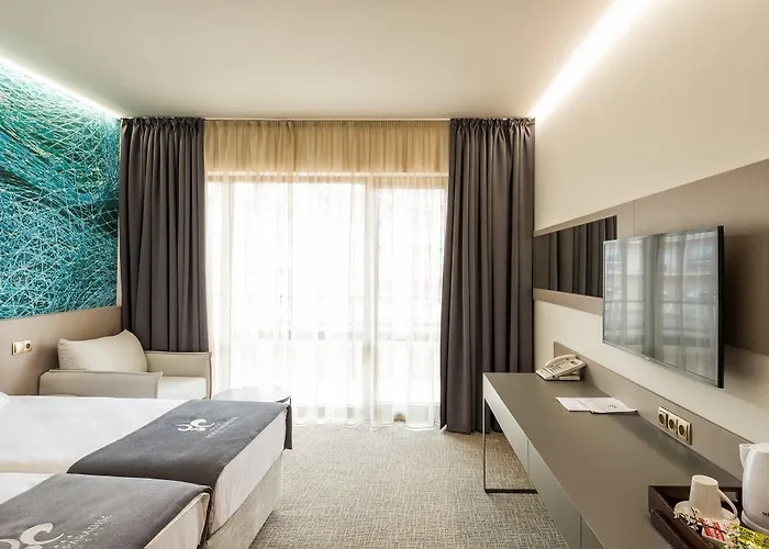 Hotel Aqua Paradise & Aqua Park Nessebar