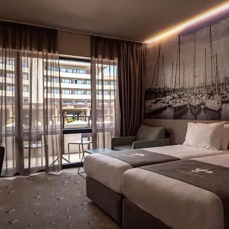 Aqua Paradise & Aqua Park 4* Nesebyr