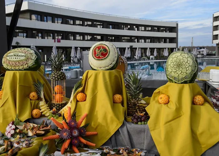 Хотел Aqua Paradise & Aqua Park