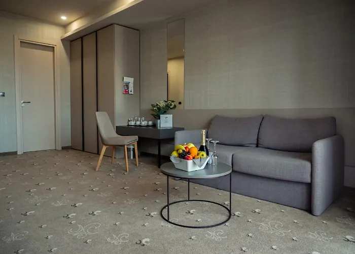 Aqua Paradise & Aqua Park 4* Несебър