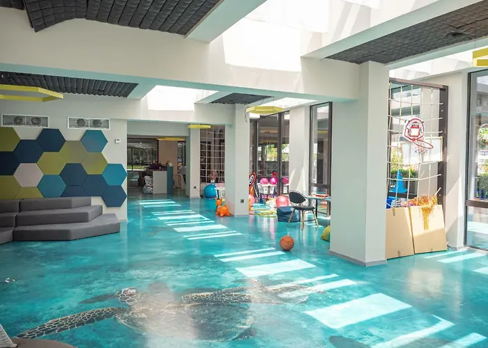 Hotel Aqua Paradise & Aqua Park Nessebar